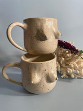 Load image into Gallery viewer, Queenie - Freckled (Small)