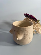 Load image into Gallery viewer, Queenie - Freckled (Small)