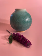 Load image into Gallery viewer, Moon &quot;Yue&quot; Jar 月
